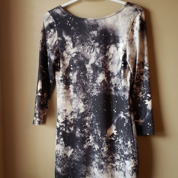 Scoop back galactic dress size small le chateau - Picture 2 of 5